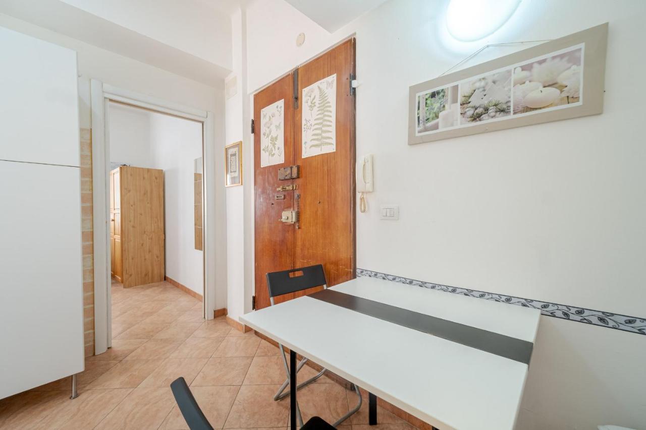 Borgoratti Comfortable Apartment Генуя Екстер'єр фото